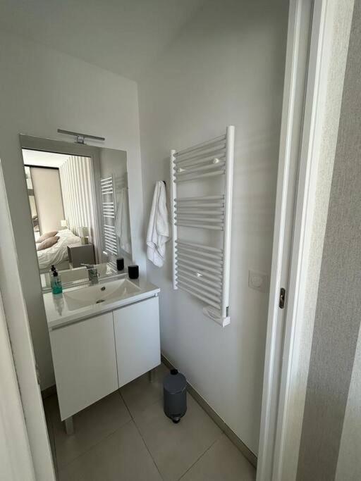 Superbe Appartement 3 Chambres A Grasse Luaran gambar