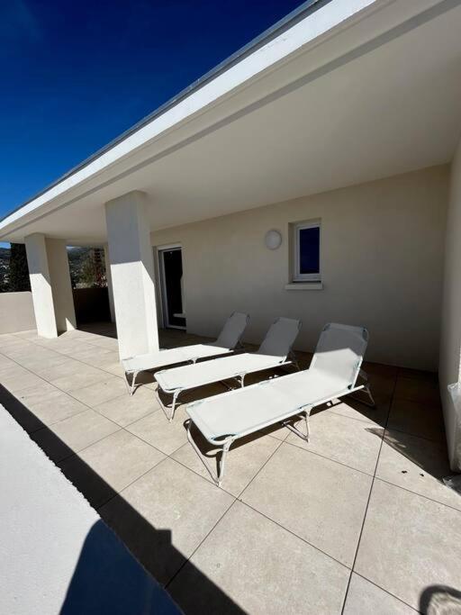 Superbe Appartement 3 Chambres A Grasse Luaran gambar